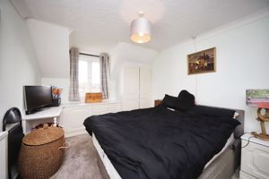 BEDROOM- click for photo gallery